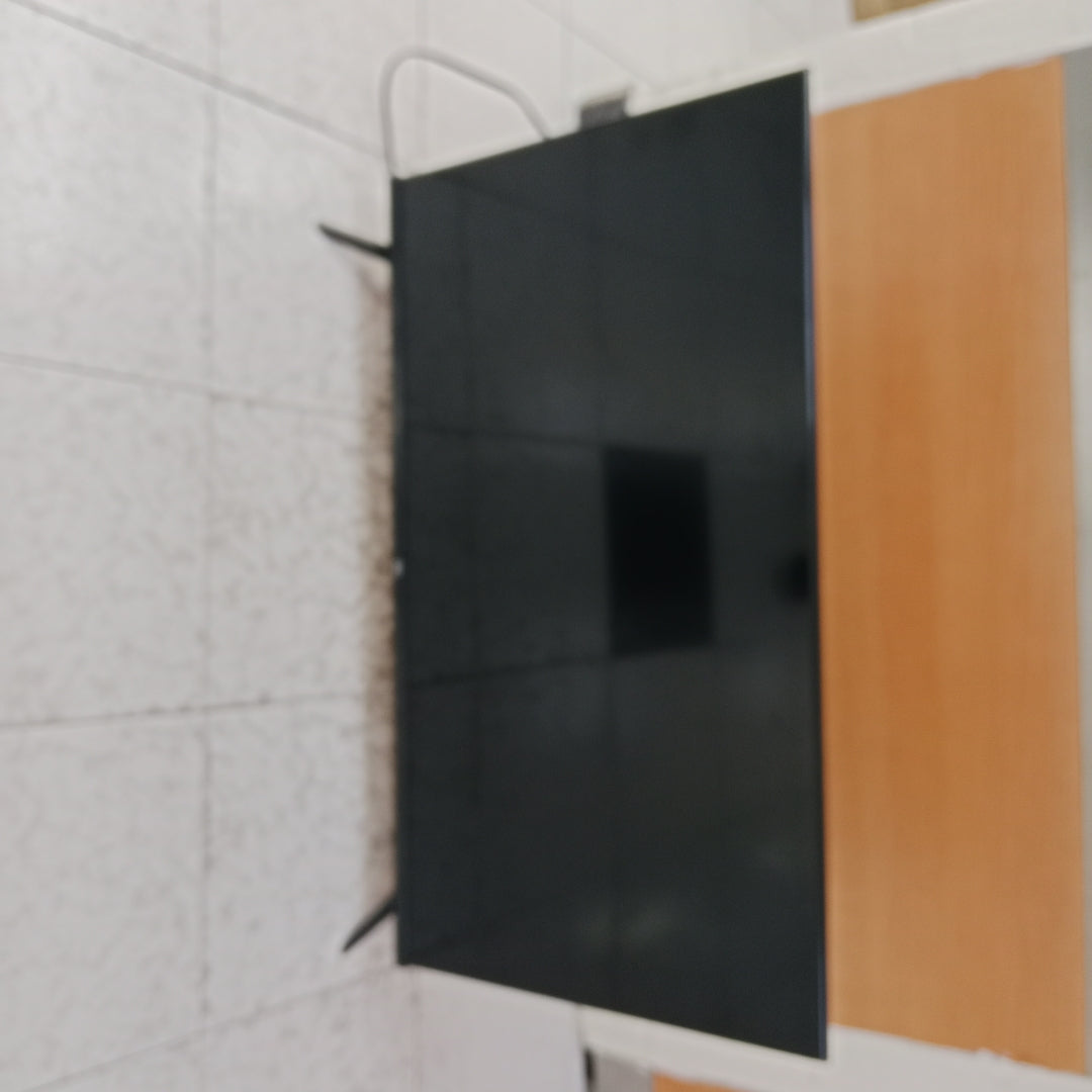 PANTALLA TCL 40A343 (2021) 40" LED FULL HD (SEMINUEVO)