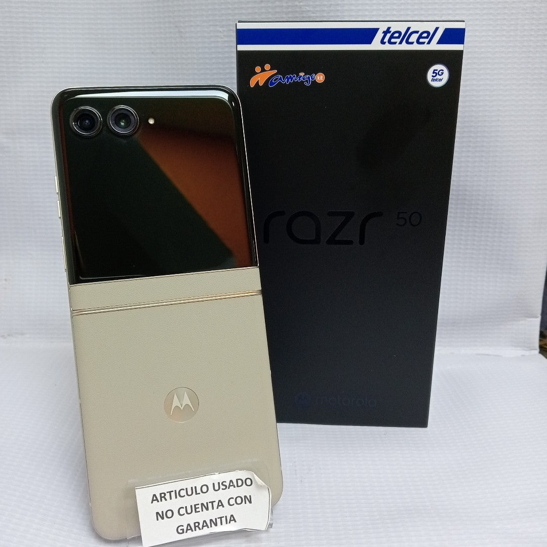 CELULAR MOTOROLA RAZR 50 5G XT2453-1 512 GB 12 GB RAM (SEMINUEVO)