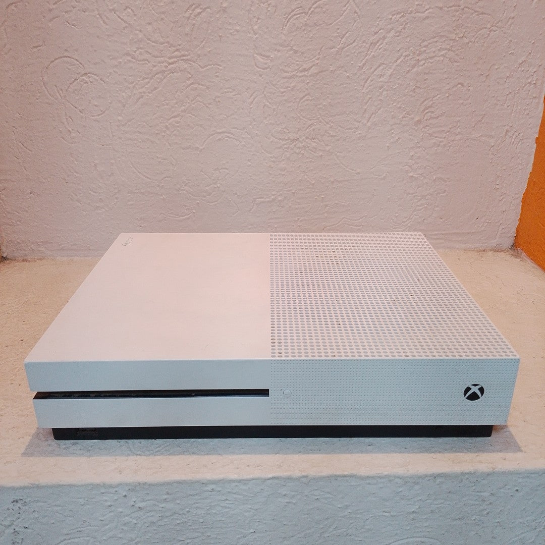 CONSOLA DE VIDEOJUEGO MICROSOFT XBOX ONE S 500 GB  (SEMINUEVO)