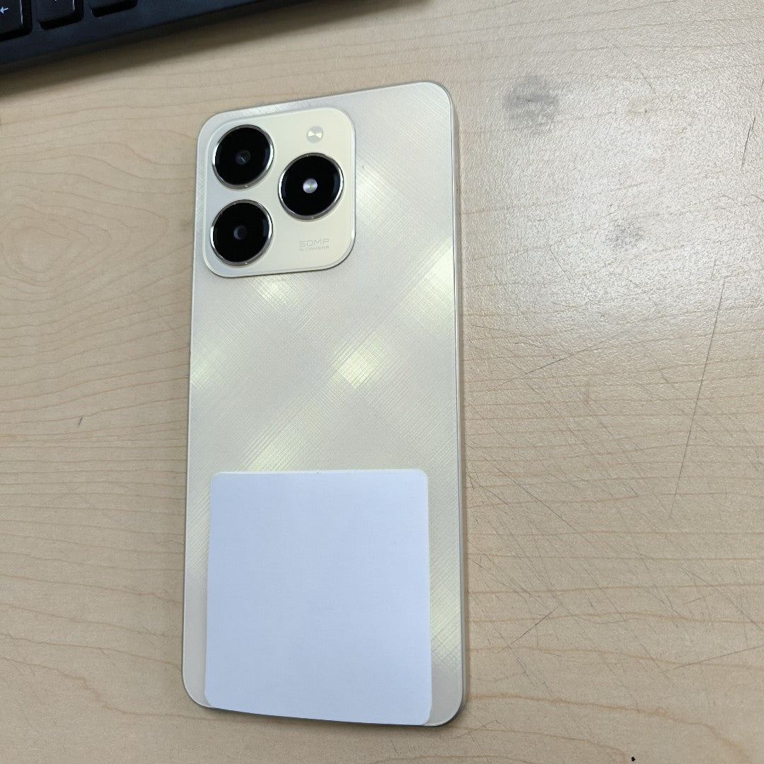 CELULAR REALME C61 RMX3930 (2024) 256 GB 4 GB RAM (SEMINUEVO)
