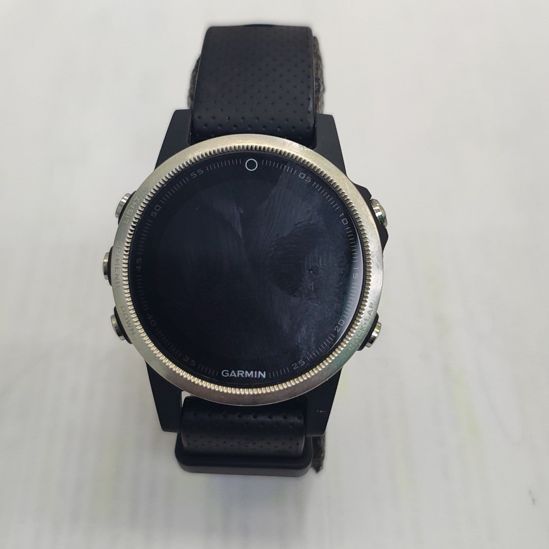 SMARTWATCH GARMIN FENIX 5S 42 MM GPS (SEMINUEVO)