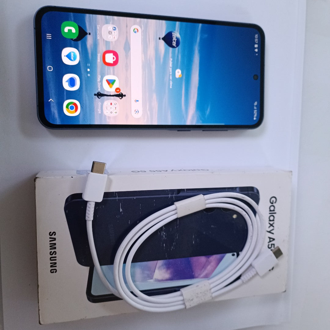 CELULAR SAMSUNG GALAXY A55 5G SM-A556E (2024) 128 GB 8 GB RAM (SEMINUEVO)