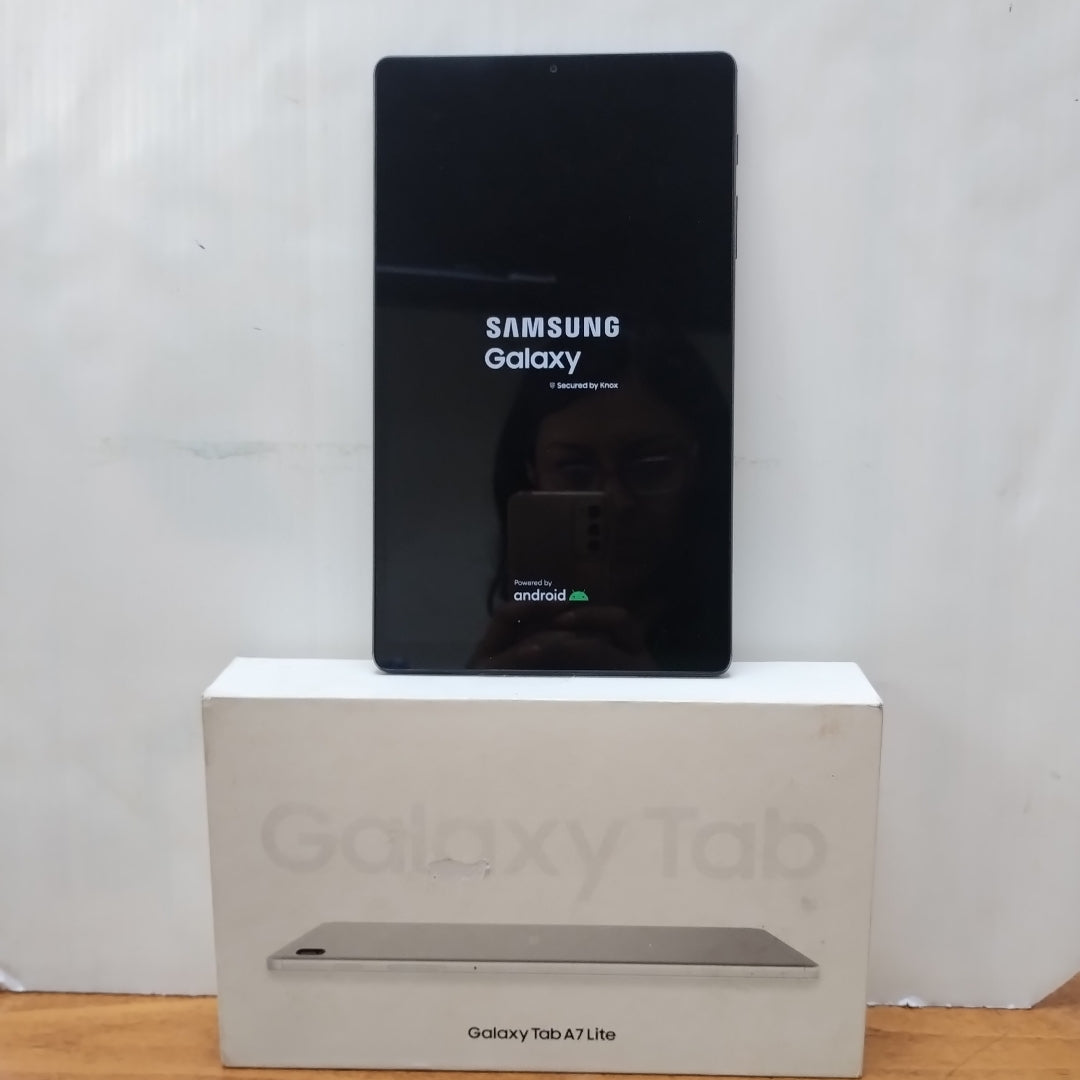 TABLETA SAMSUNG GALAXY TAB A7 LITE SM-T220 32 GB 3 GB RAM (SEMINUEVO)