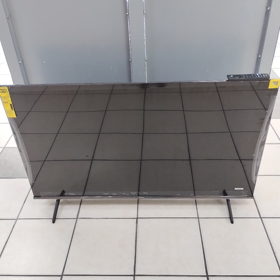 PANTALLA HISENSE 50QD65NF (2024) 50" QLED 4K (SEMINUEVO)