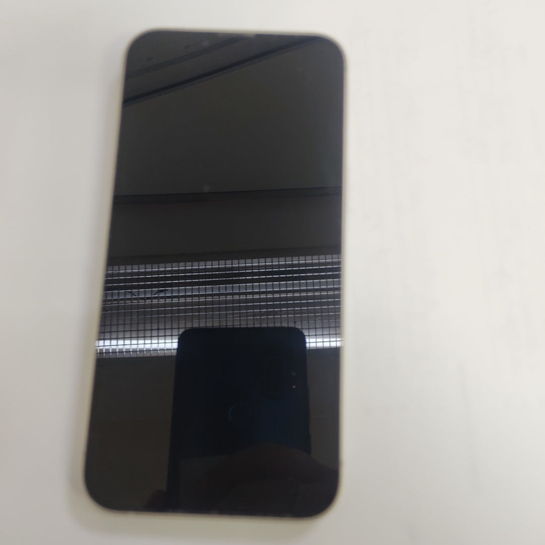 CELULAR APPLE IPHONE 13 A2631 128 GB 4 GB RAM (SEMINUEVO)