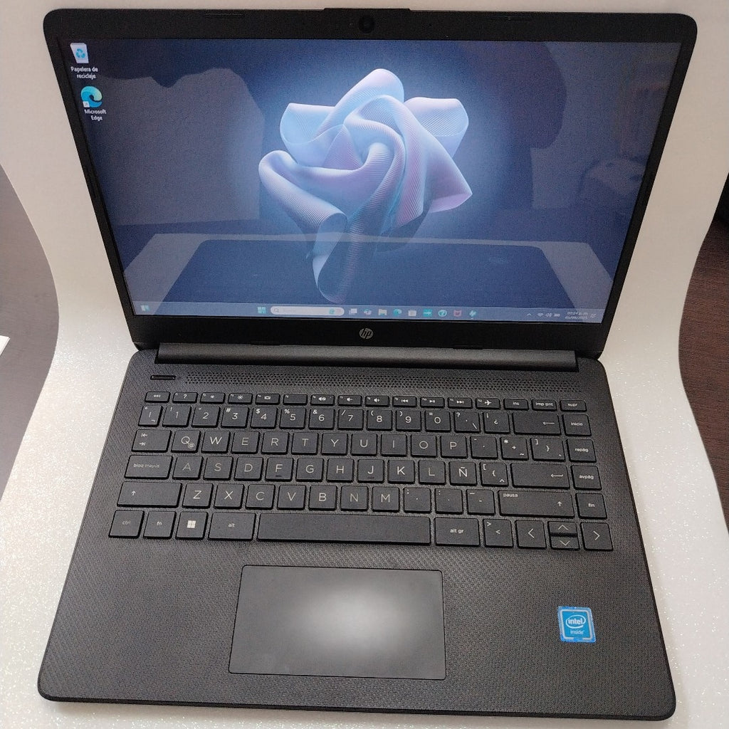 LAPTOP HP 14-DQ0501LA (2022) 256 GB SSD 4 GB RAM (SEMINUEVO)