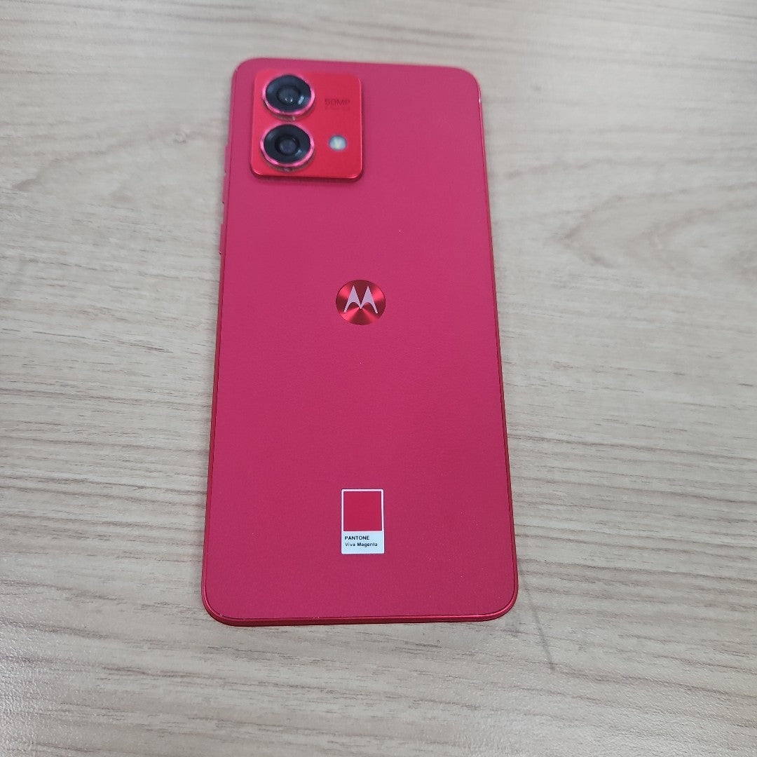 CELULAR MOTOROLA MOTO G84 XT2347-1 (2023) 256 GB 8 GB RAM (SEMINUEVO)
