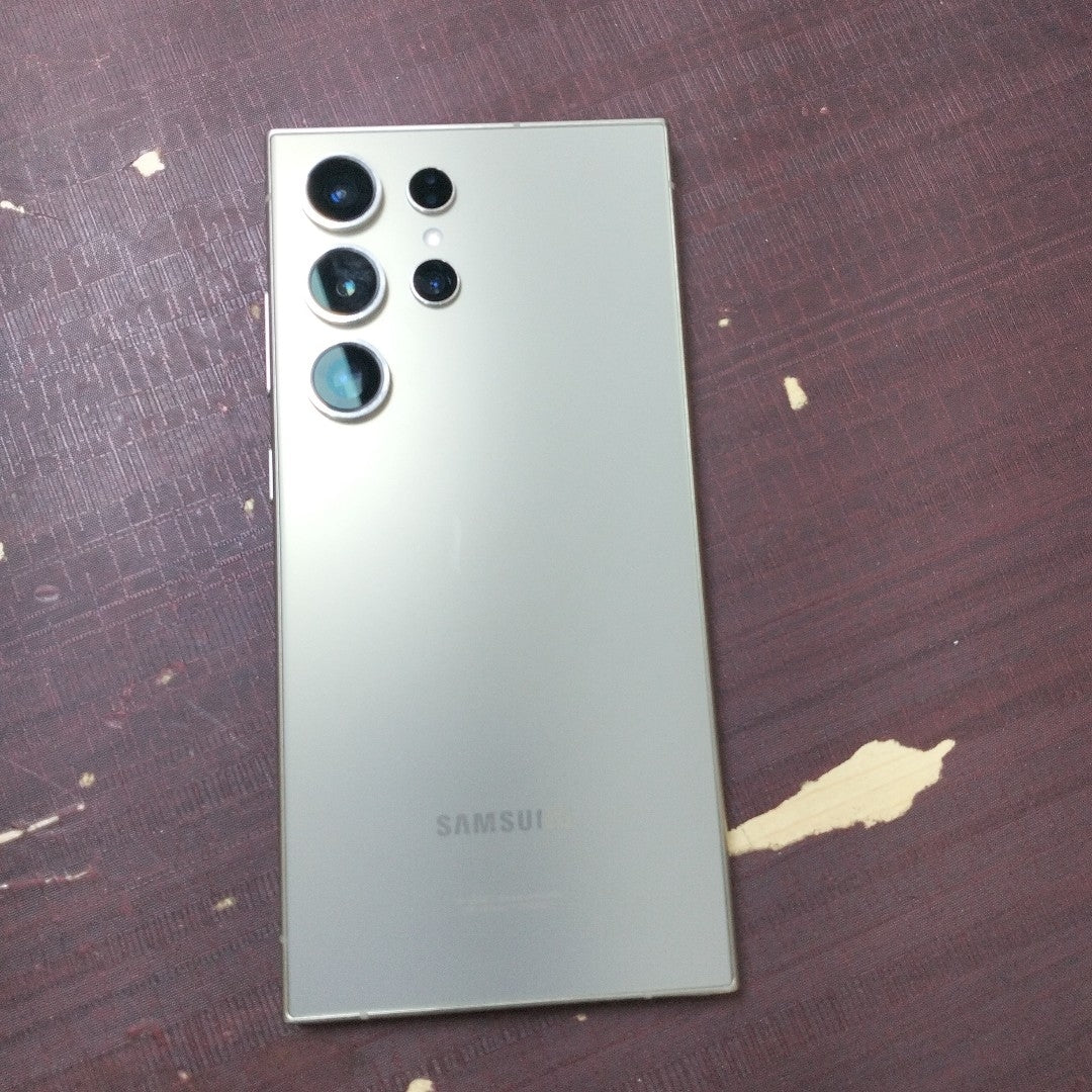 CELULAR SAMSUNG GALAXY S24 ULTRA SM-S928B (2024) 512 GB 12 GB RAM (SEMINUEVO)