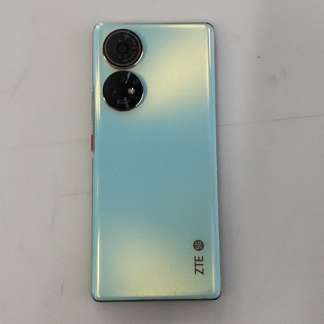 CELULAR ZTE AXON 50 5G 9050N 256 GB 6 GB RAM (SEMINUEVO)