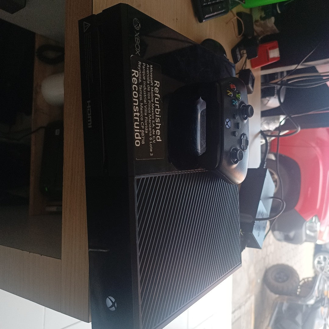 CONSOLA DE VIDEOJUEGO MICROSOFT XBOX ONE 500 GB  (SEMINUEVO)