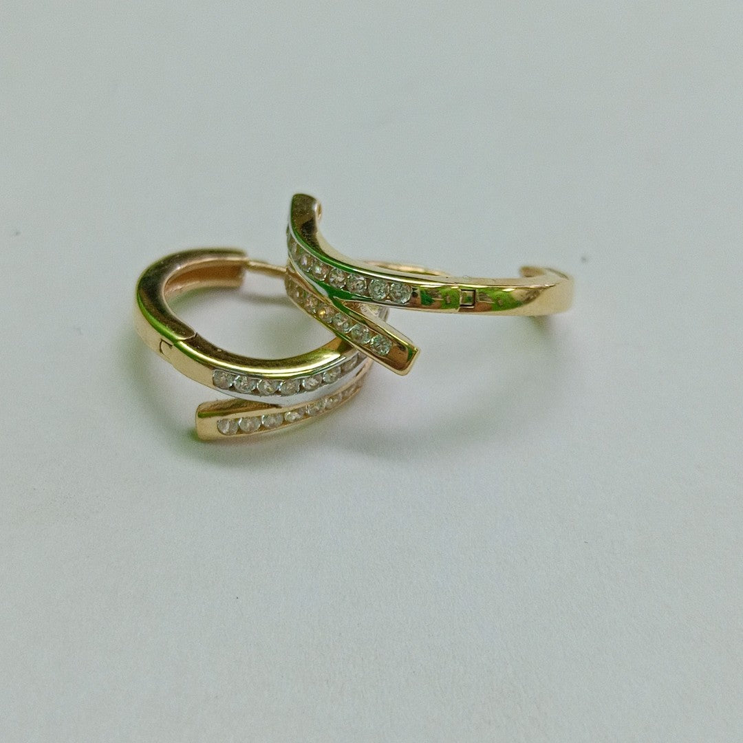 HUGGIES ORO 14K 2.2 (NUEVO)