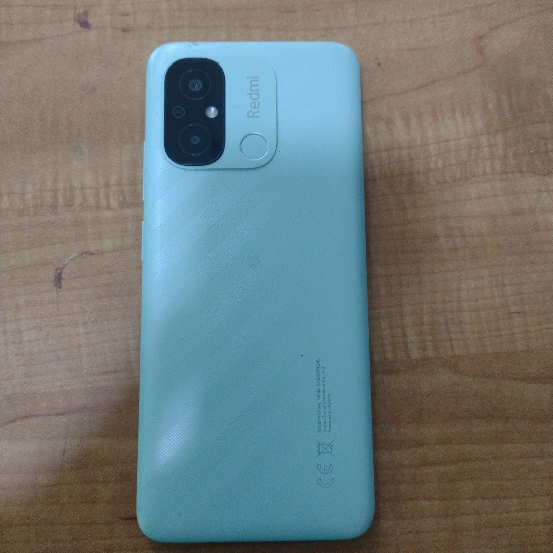 CELULAR XIAOMI REDMI 12C 2212ARNC4L (2023) 128 GB 4 GB RAM (SEMINUEVO)