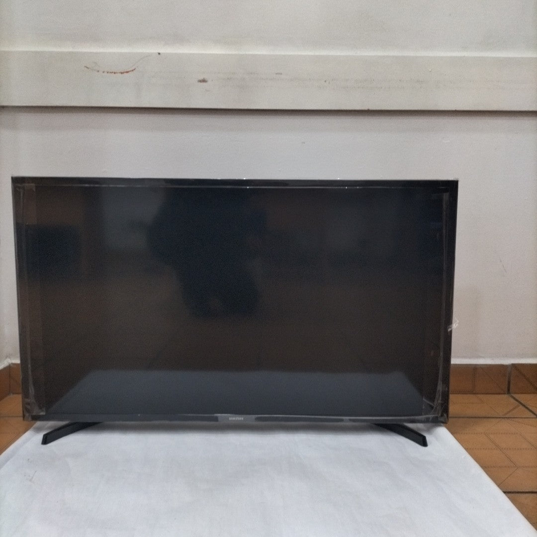 PANTALLA SAMSUNG UN40N5200AF (2023) 40" LED FULL HD (SEMINUEVO)