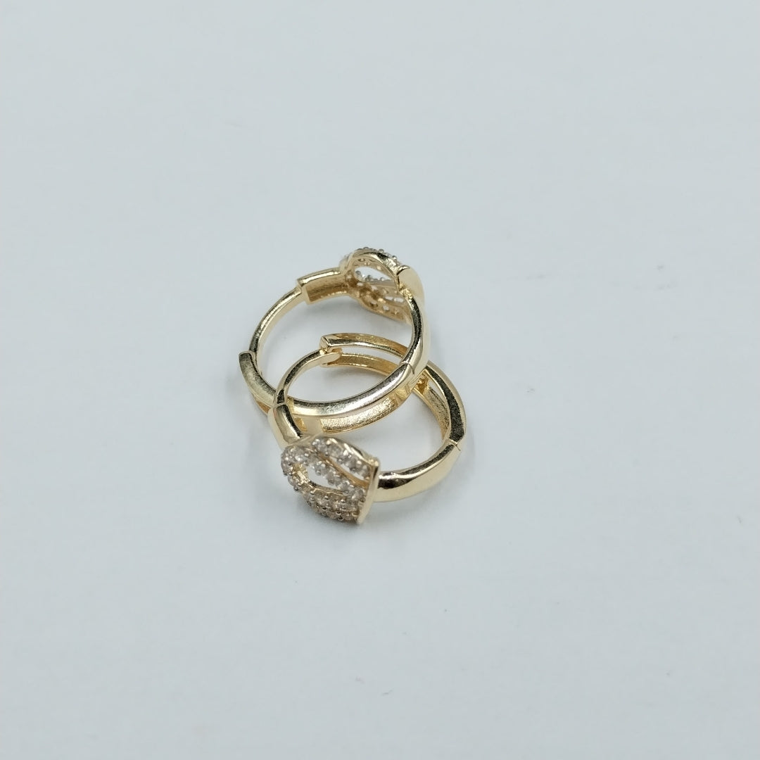 HUGGIES ORO 14K 2.1 (NUEVO)