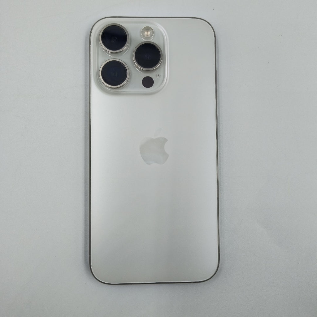 CELULAR APPLE IPHONE 15 PRO A3101 256 GB 8 GB RAM (SEMINUEVO)