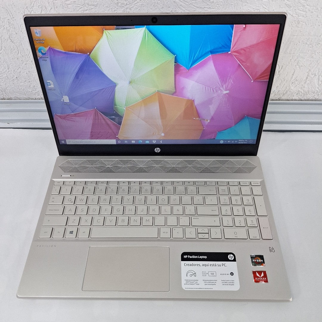 LAPTOP HP PAVILION 15-CW1012LA (2023) 1 TB + 128 GB SSD 12 GB RAM (SEMINUEVO)