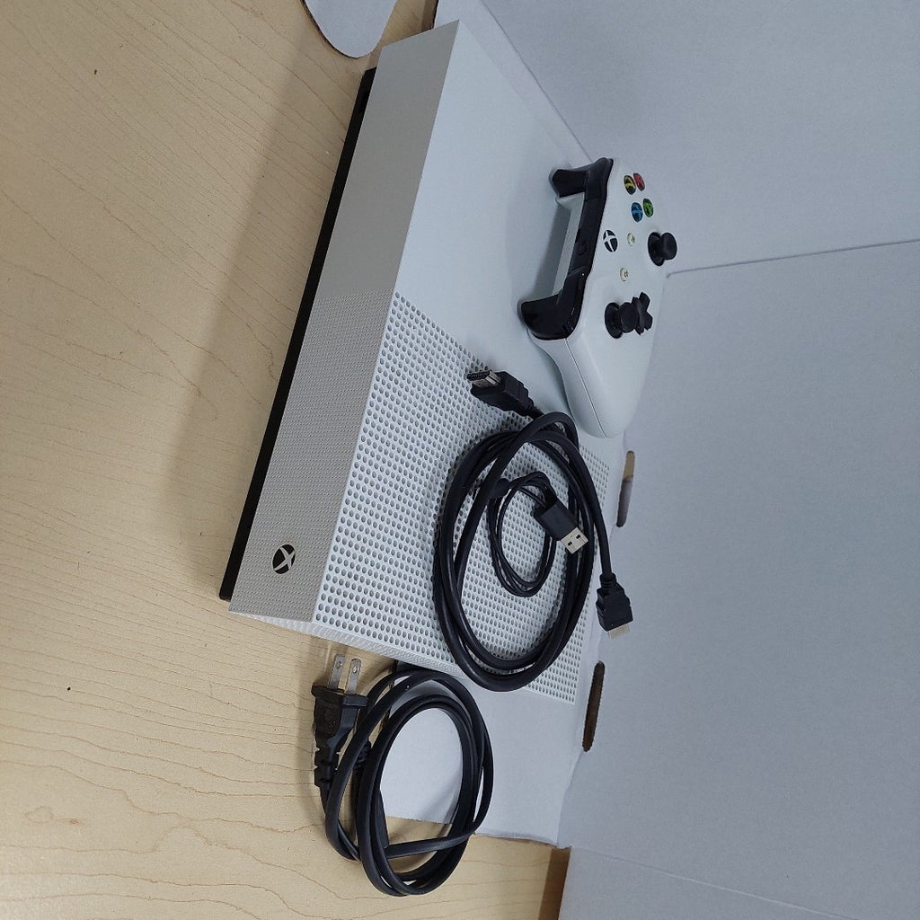 CONSOLA DE VIDEOJUEGO MICROSOFT XBOX ONE S 1 TB (SEMINUEVO)