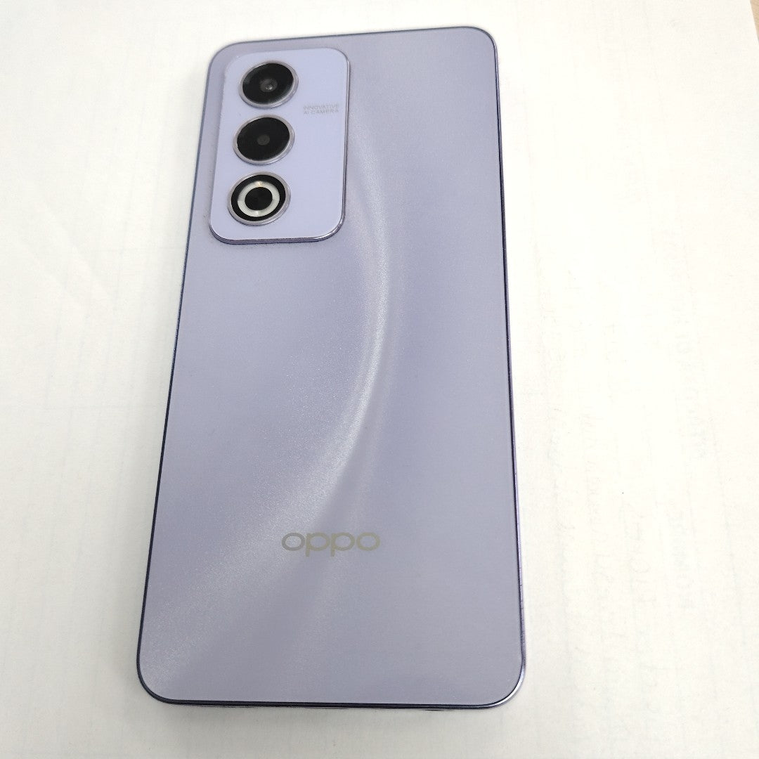 CELULAR OPPO  A80 5G CPH2639 (2024) 256 GB 8 GB RAM (SEMINUEVO)