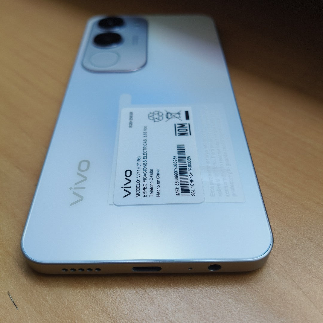 CELULAR VIVO Y19S V2419 (2024) 256 GB 8 GB RAM (SEMINUEVO)