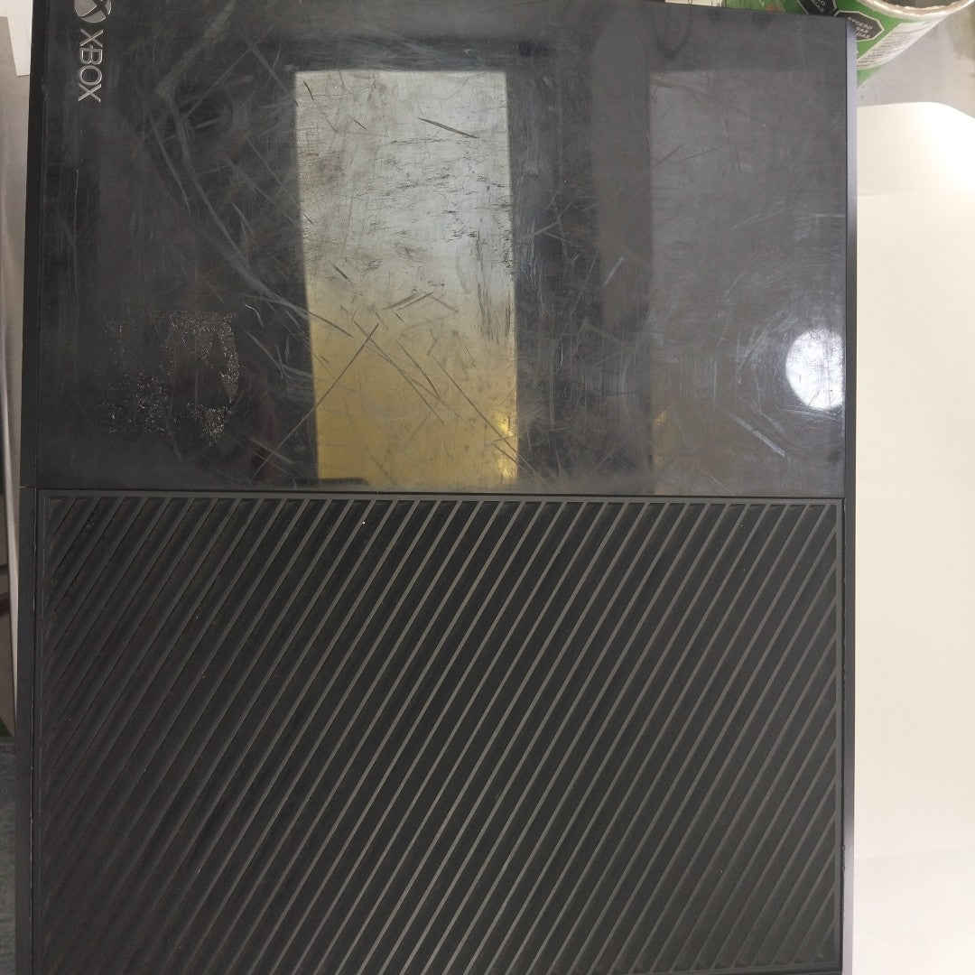 CONSOLA DE VIDEOJUEGO MICROSOFT XBOX ONE S 500 GB  (SEMINUEVO)