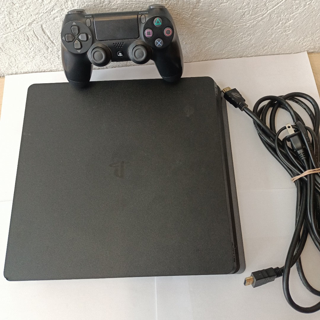 CONSOLA DE VIDEOJUEGO SONY PS4 1 TB (SEMINUEVO)