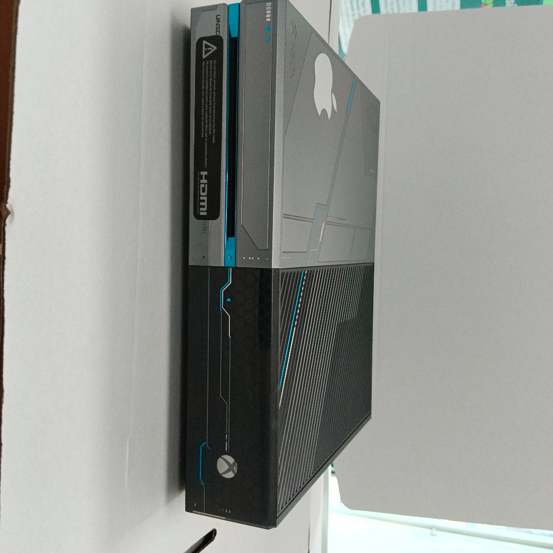 CONSOLA DE VIDEOJUEGO MICROSOFT XBOX ONE 1 TB (SEMINUEVO)