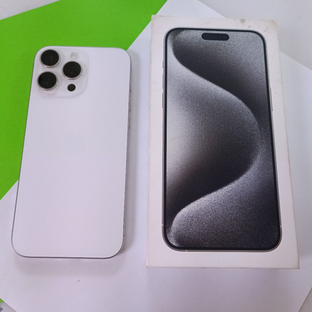 CELULAR APPLE IPHONE 16 PRO MAX A3295 (2024) 512 GB 8 GB RAM (SEMINUEVO)