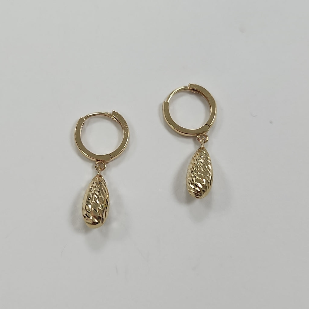 HUGGIES ORO 14K 1.4 (NUEVO)