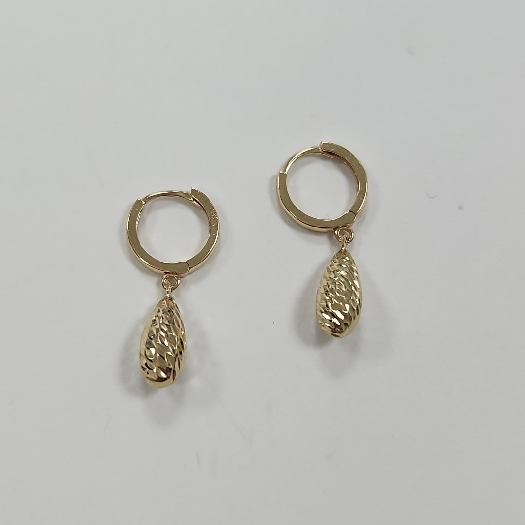 HUGGIES ORO 14K 1.4 (NUEVO)