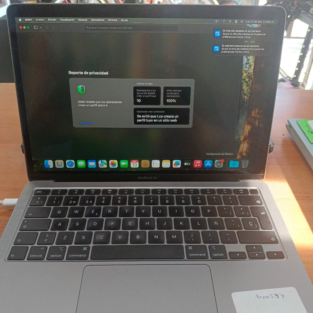 LAPTOP APPLE MACBOOK AIR 13" 2020 1.1 A2179 256 GB SSD 8 GB RAM (SEMINUEVO)