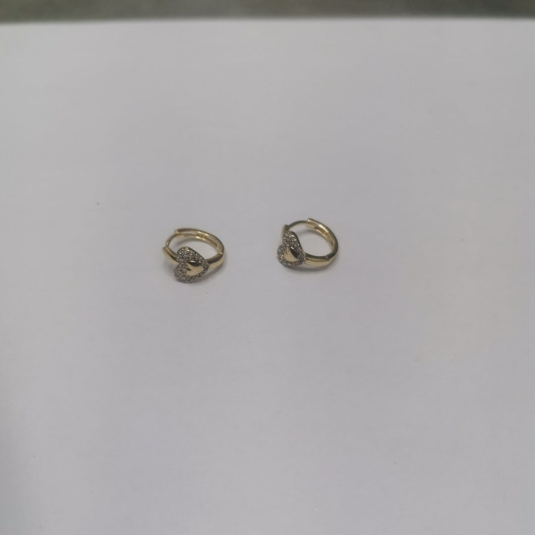 HUGGIES ORO 14K 1.8 (NUEVO)