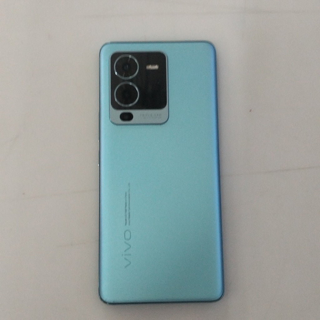 CELULAR VIVO V25 PRO V2158 256 GB 12 GB RAM (SEMINUEVO)