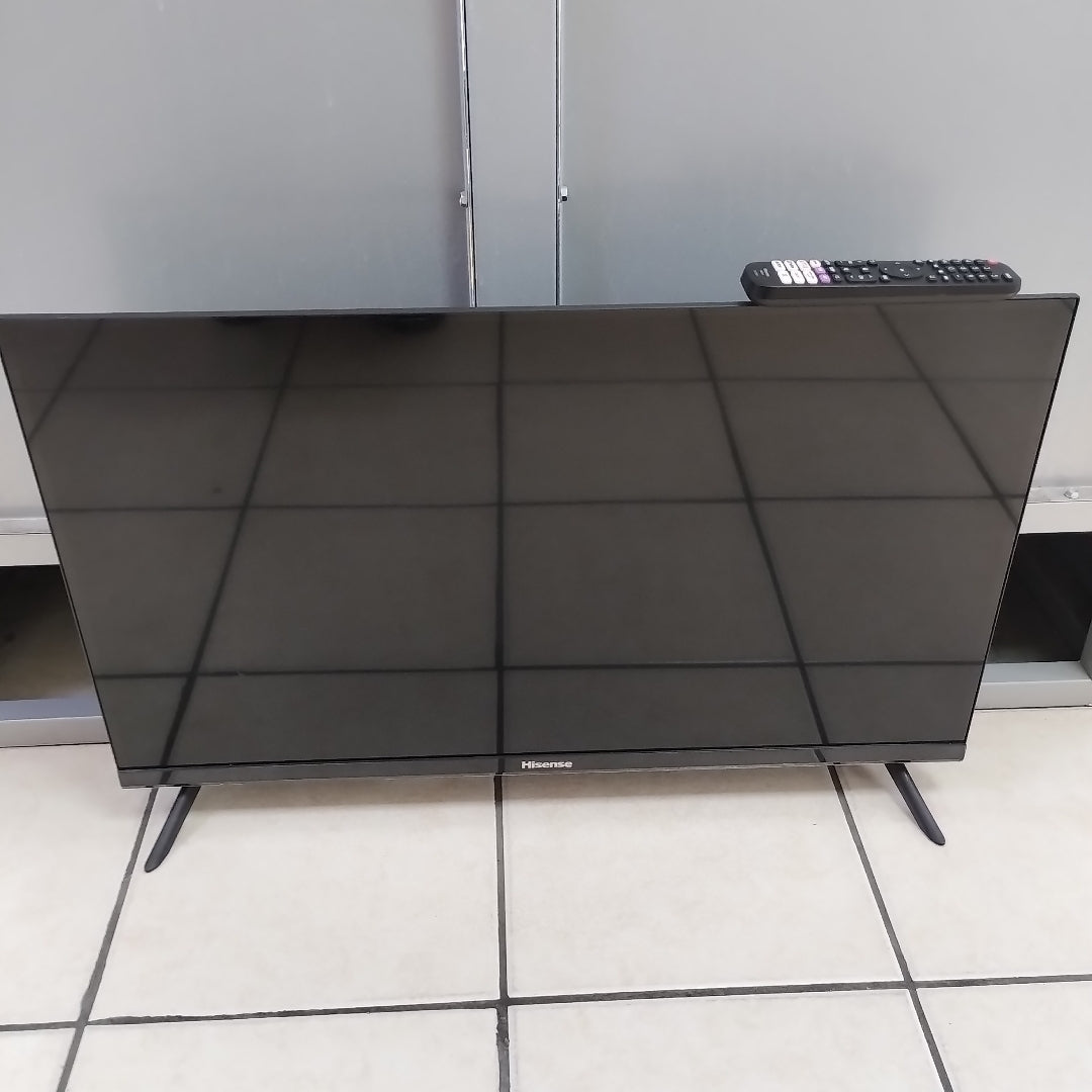 PANTALLA HISENSE 32A4HV (2022) 32" LED HD (SEMINUEVO)