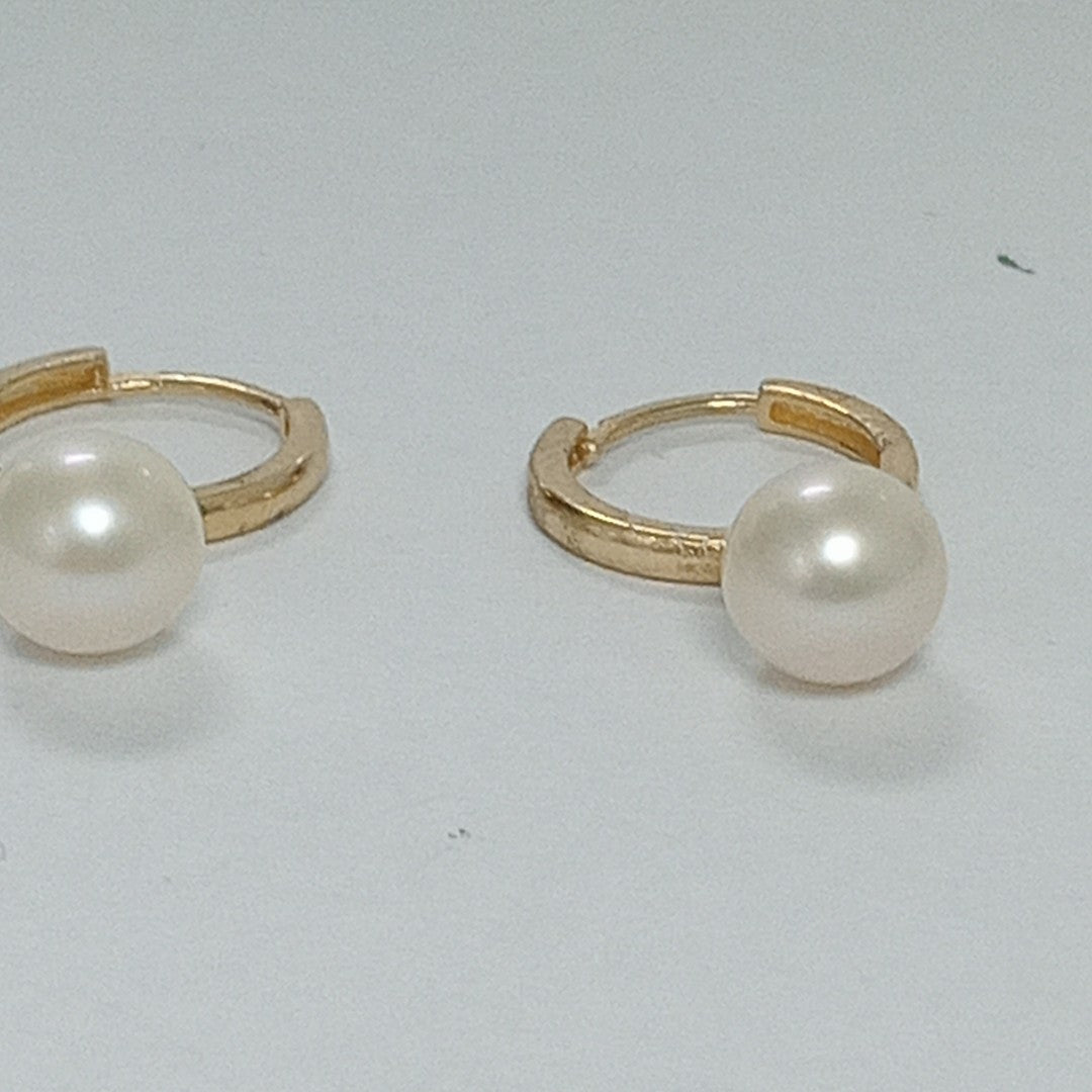 HUGGIES ORO 14K 2.4 (NUEVO)