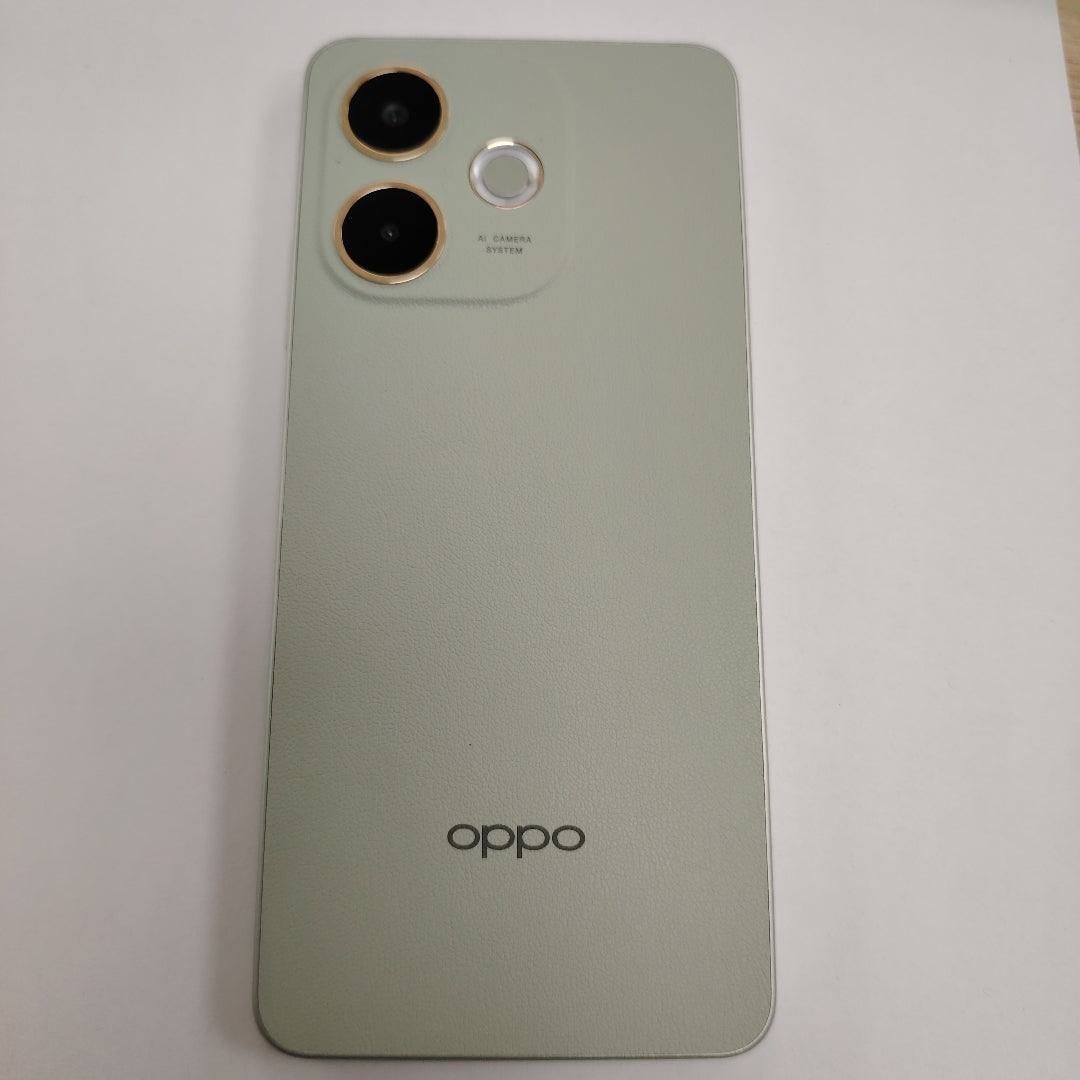 CELULAR OPPO  A5 PRO CPH2711 (2025) 256 GB 8 GB RAM (SEMINUEVO)