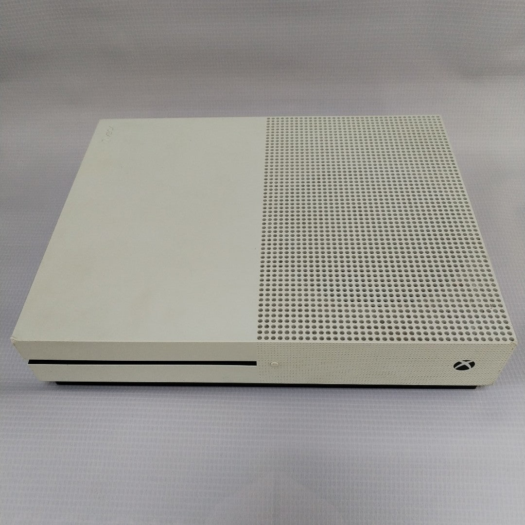 CONSOLA DE VIDEOJUEGO MICROSOFT XBOX ONE S 500 GB  (SEMINUEVO)