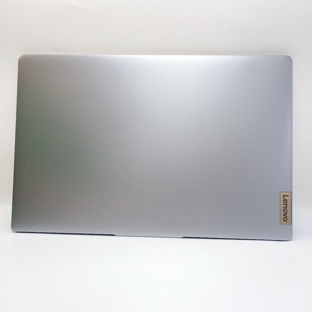 LAPTOP LENOVO IDEAPAD SLIM 3 15IAH8 (2024) 512 GB SSD 8 GB RAM (SEMINUEVO)