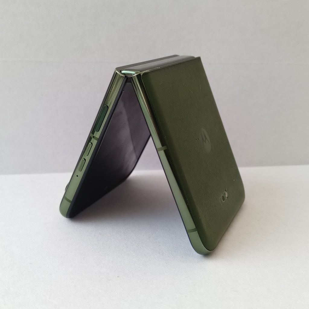 CELULAR MOTOROLA RAZR 50 5G XT2451-3 (2024) 512 GB 12 GB RAM