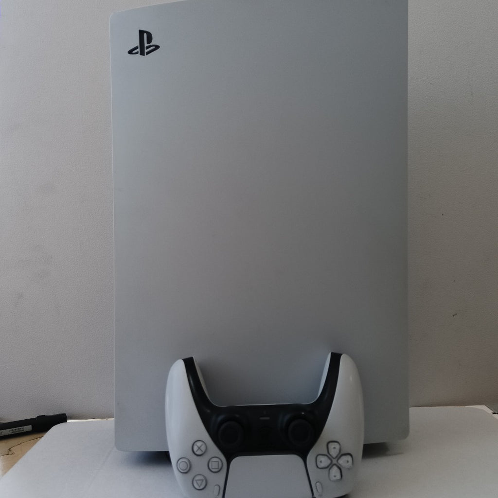 CONSOLA DE VIDEOJUEGO SONY PS5 825 SSD (SEMINUEVO)