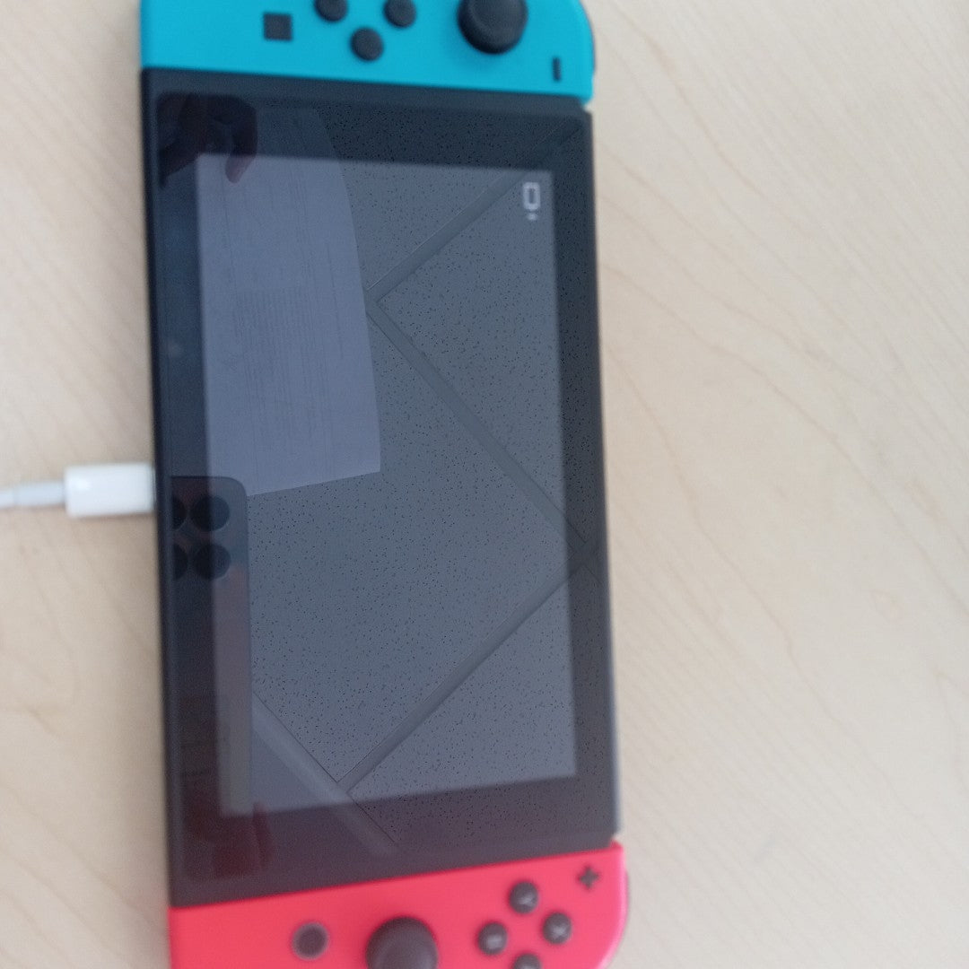 CONSOLA DE VIDEOJUEGO NINTENDO SWITCH 32 GB (SEMINUEVO)