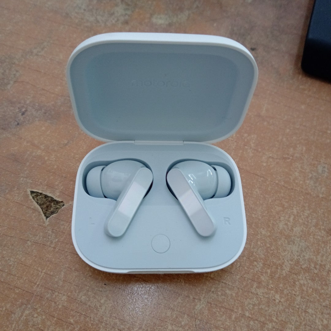 AUDIFONOS MOTOROLA MOTO BUDS XT2443-1 INALAMBRICO IN EAR (SEMINUEVO)