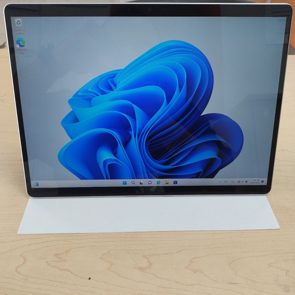 TABLETA MICROSOFT SURFACE PRO 9  2038 256 GB SSD 16 GB RAM (SEMINUEVO)