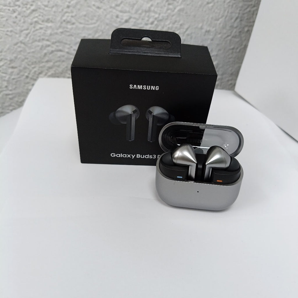 AUDIFONOS SAMSUNG GALAXY BUDS 3 PRO SM-R630 INALAMBRICO IN EAR (SEMINUEVO)