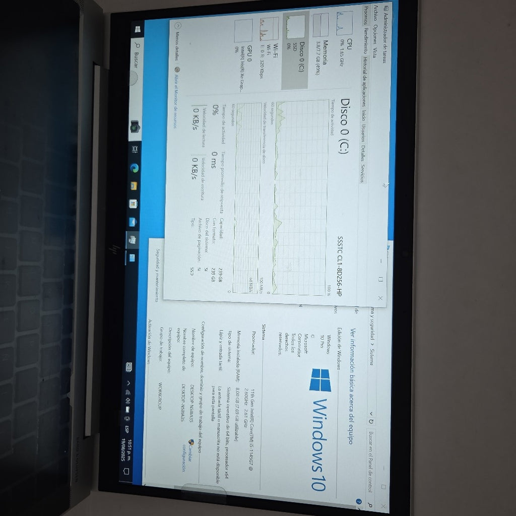 LAPTOP HP ELITEBOOK 840 G8 (2022) 256 GB SSD 8 GB RAM (SEMINUEVO)
