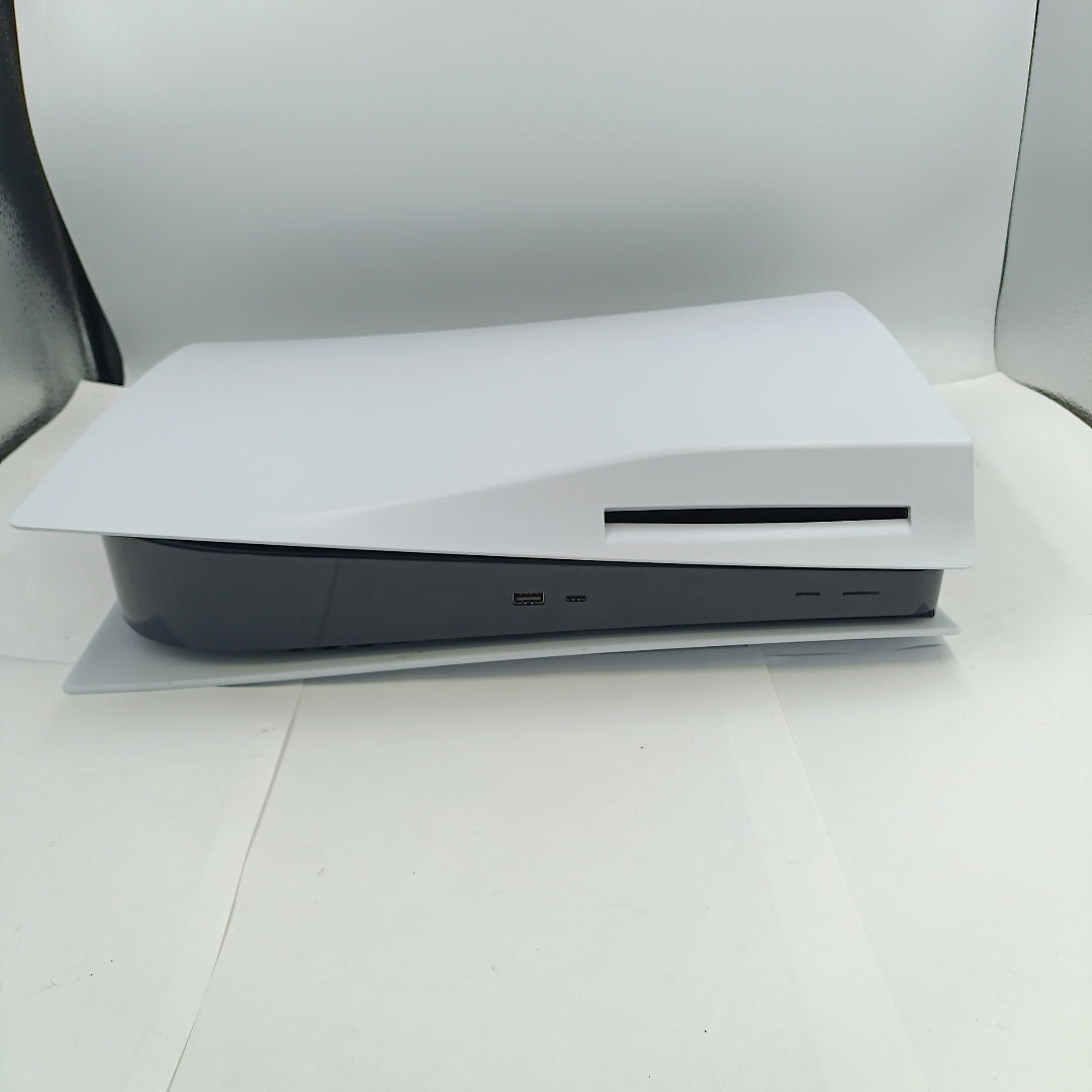CONSOLA DE VIDEOJUEGO SONY PS5 825 SSD (SEMINUEVO)
