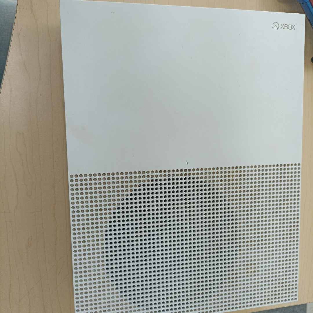 CONSOLA DE VIDEOJUEGO MICROSOFT XBOX ONE S 1 TB (SEMINUEVO)