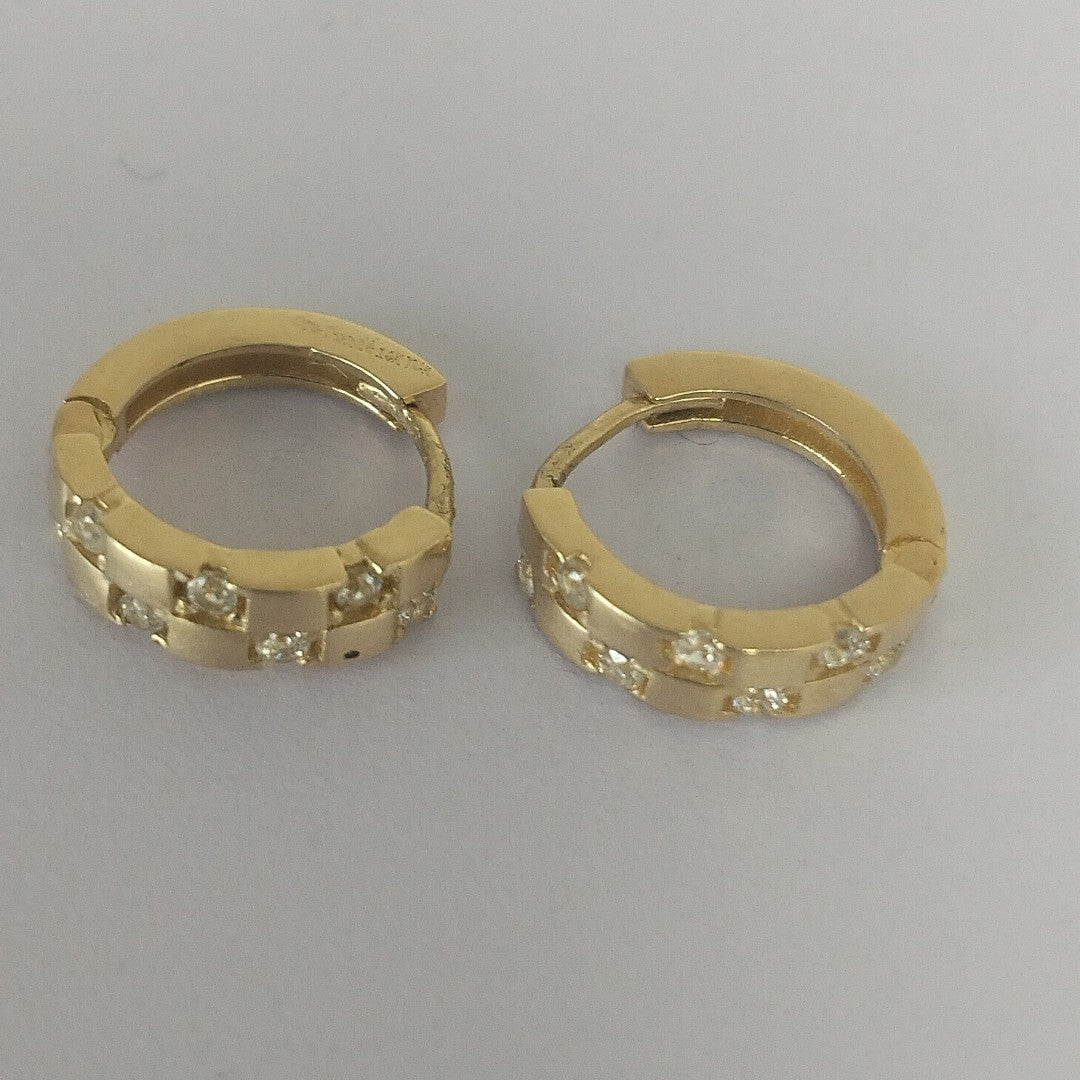 HUGGIES ORO 14K 1.9 (NUEVO)