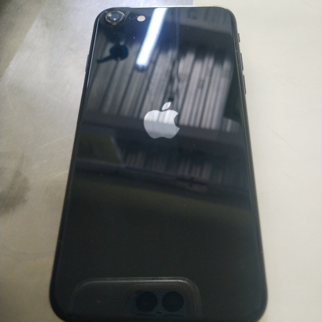 CELULAR APPLE IPHONE SE 3 A2595 64 GB 4 GB RAM (SEMINUEVO)