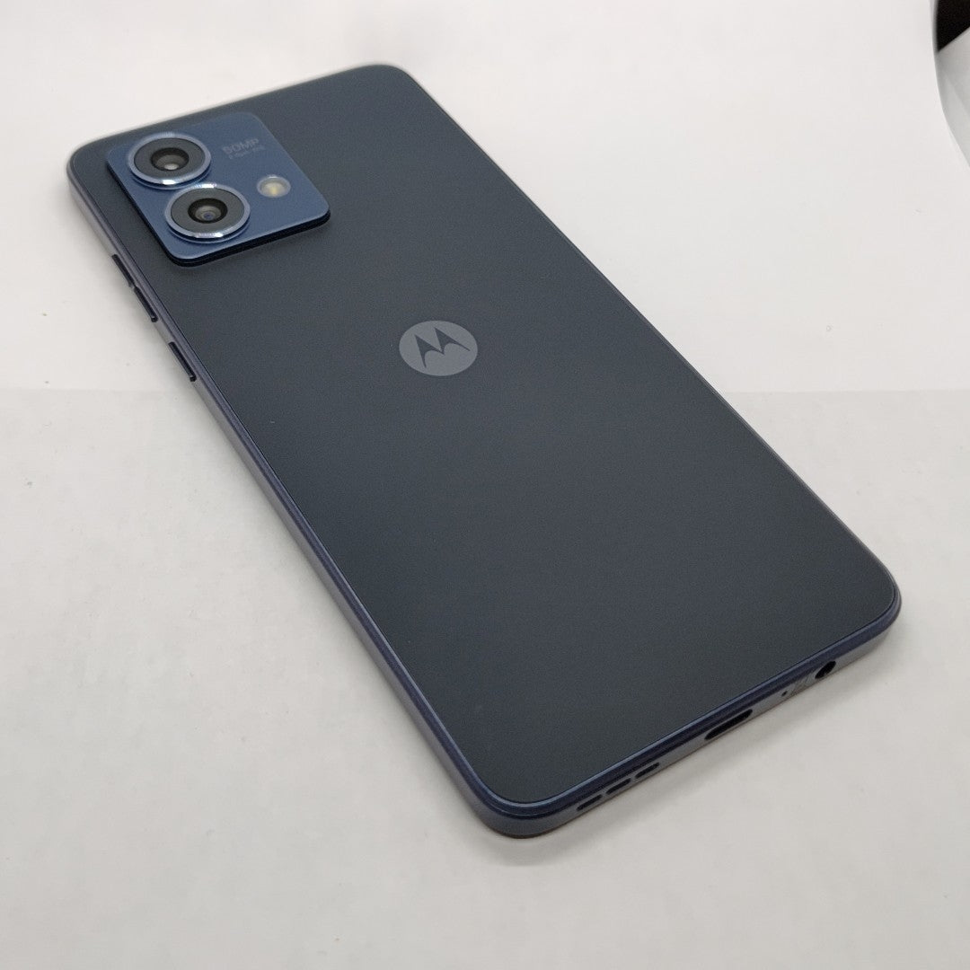 CELULAR MOTOROLA MOTO G84 XT2347-1 (2023) 256 GB 8 GB RAM (SEMINUEVO)