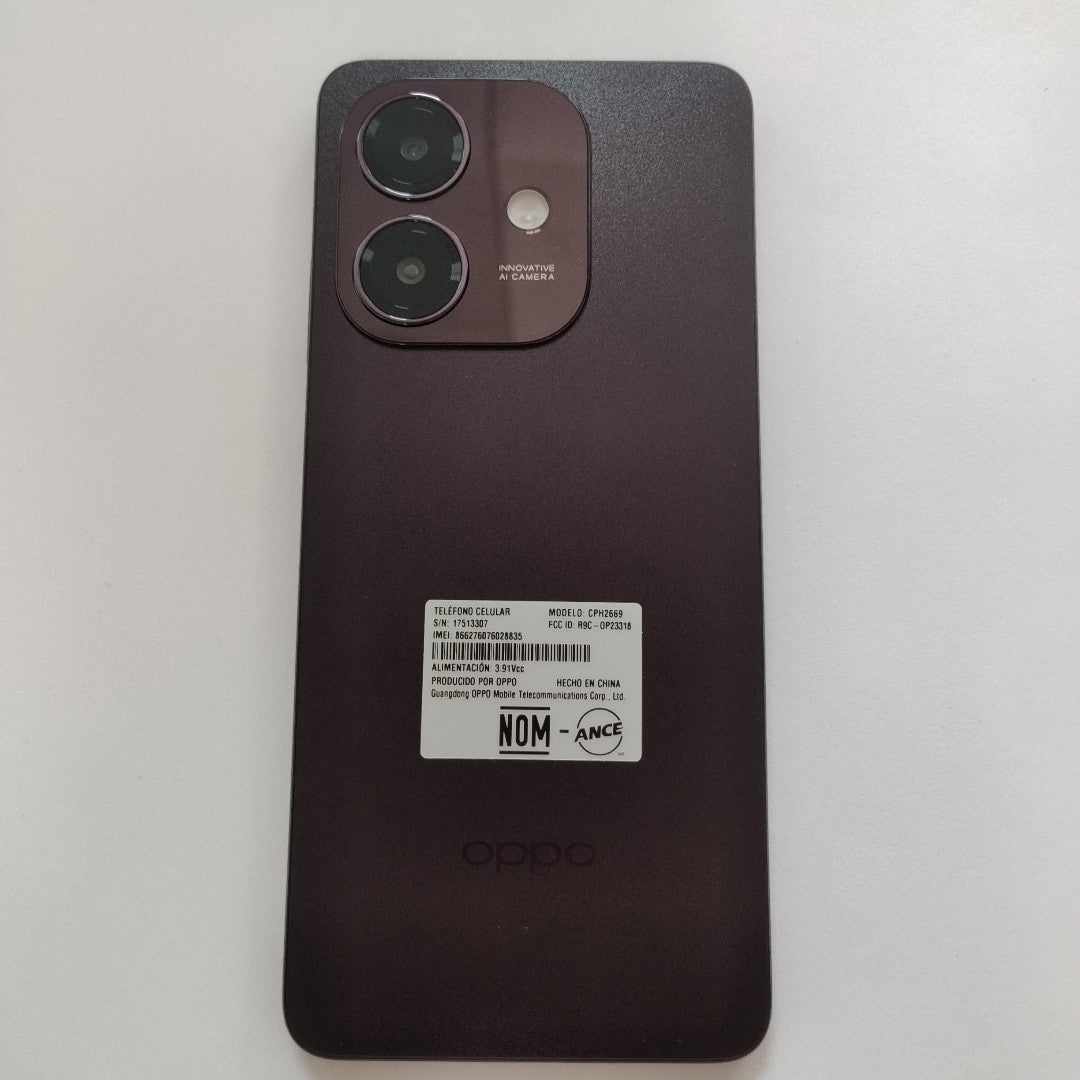 CELULAR OPPO  A40 CPH2669 (2024) 256 GB 4 GB RAM (SEMINUEVO)